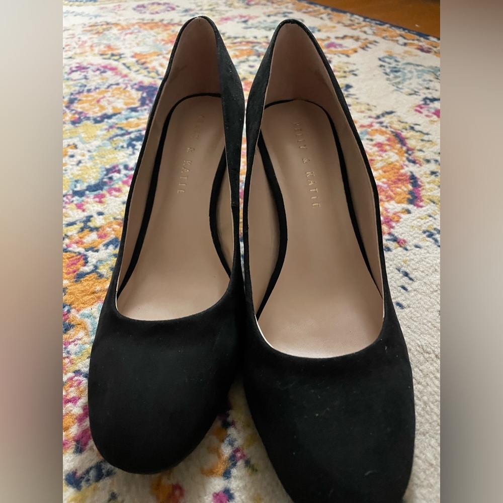 Kelly & Katie Black Suede Heels